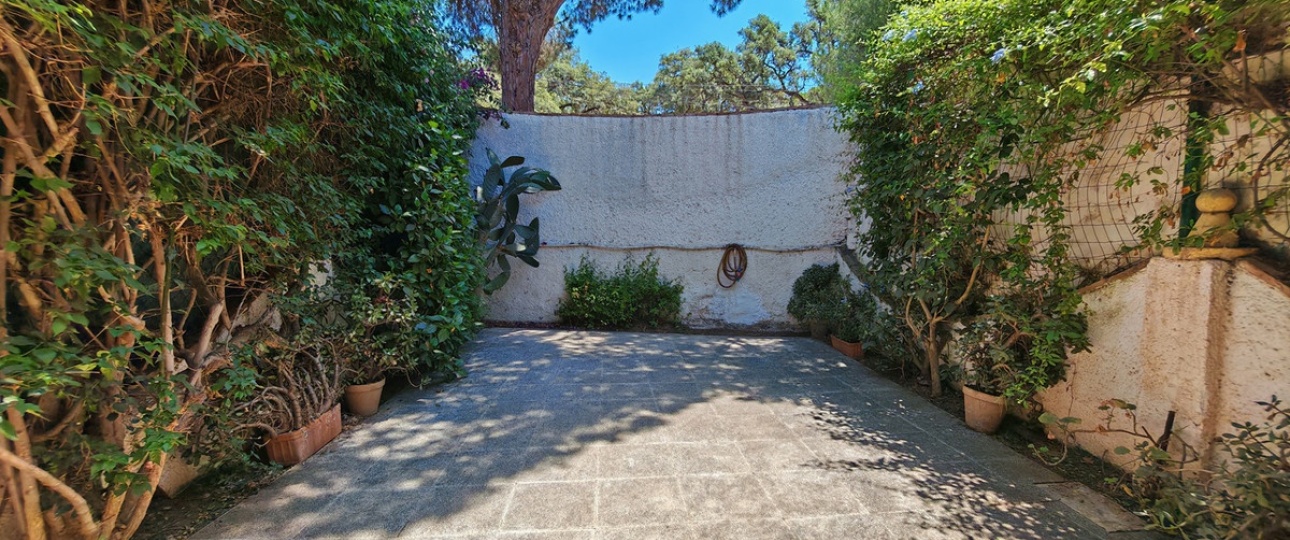 Resale - Town house - Marbella - Elviria