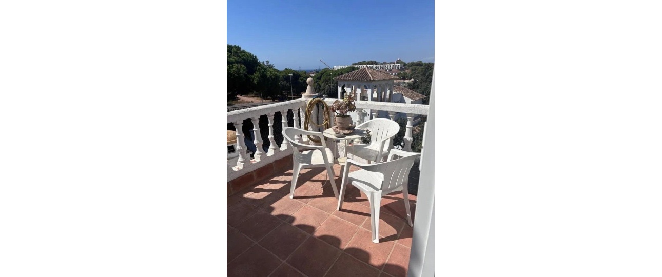 Resale - Town house - Marbella - Elviria