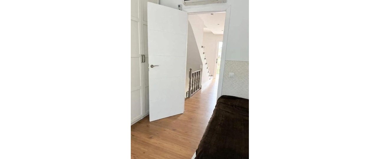 Resale - Town house - Marbella - Elviria