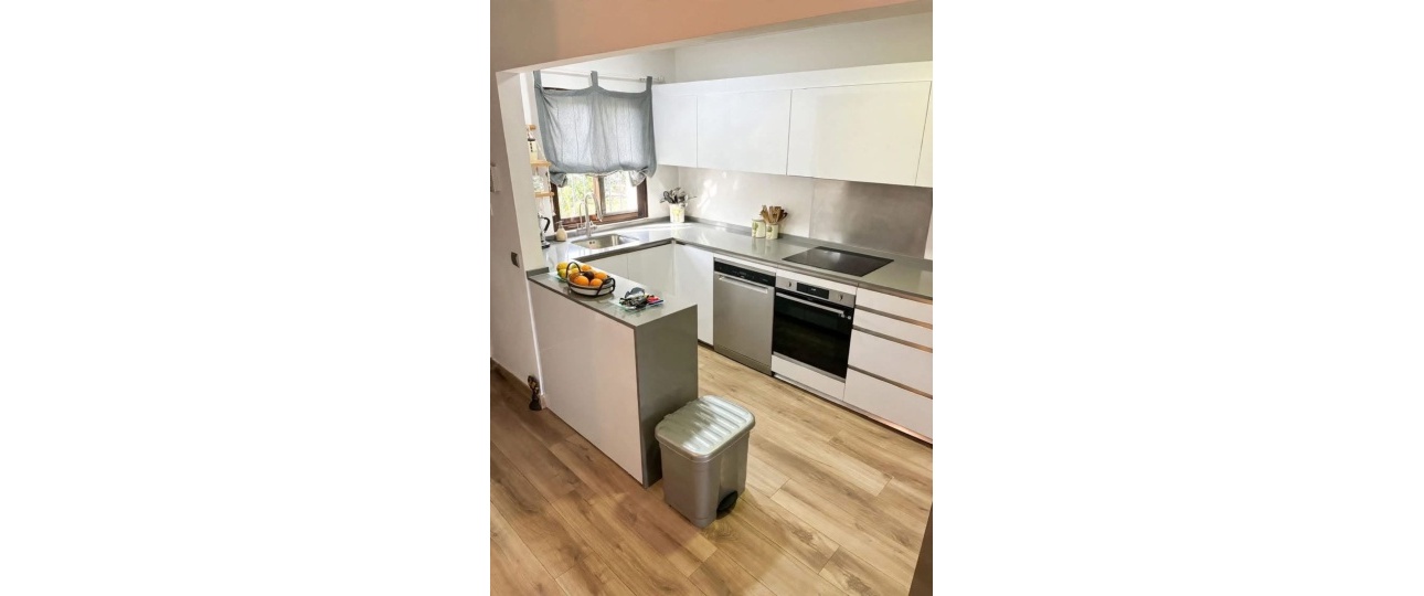 Resale - Town house - Marbella - Elviria