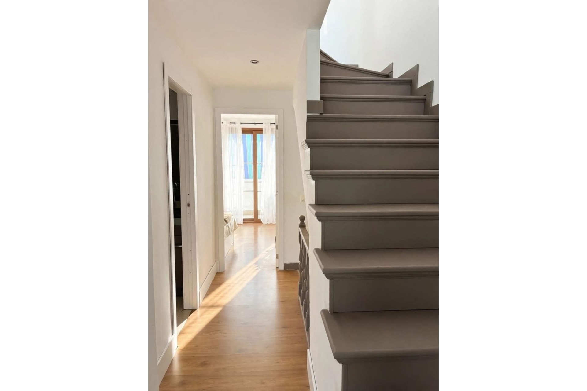 Resale - Town house - Marbella - Elviria