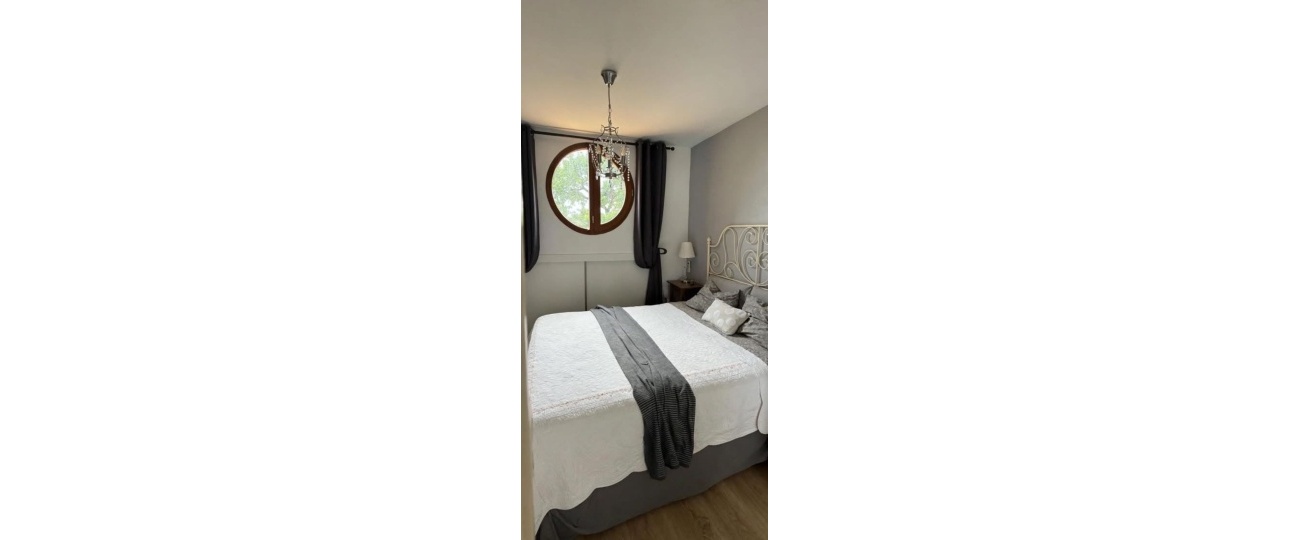 Resale - Town house - Marbella - Elviria