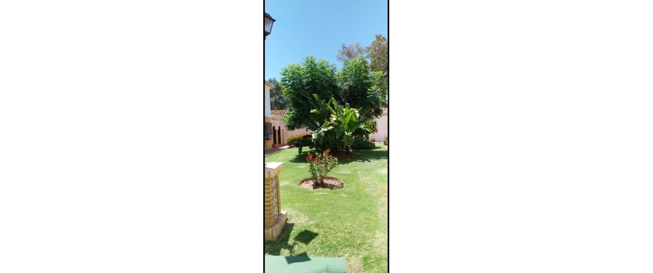 Resale - Town house - Marbella - Elviria