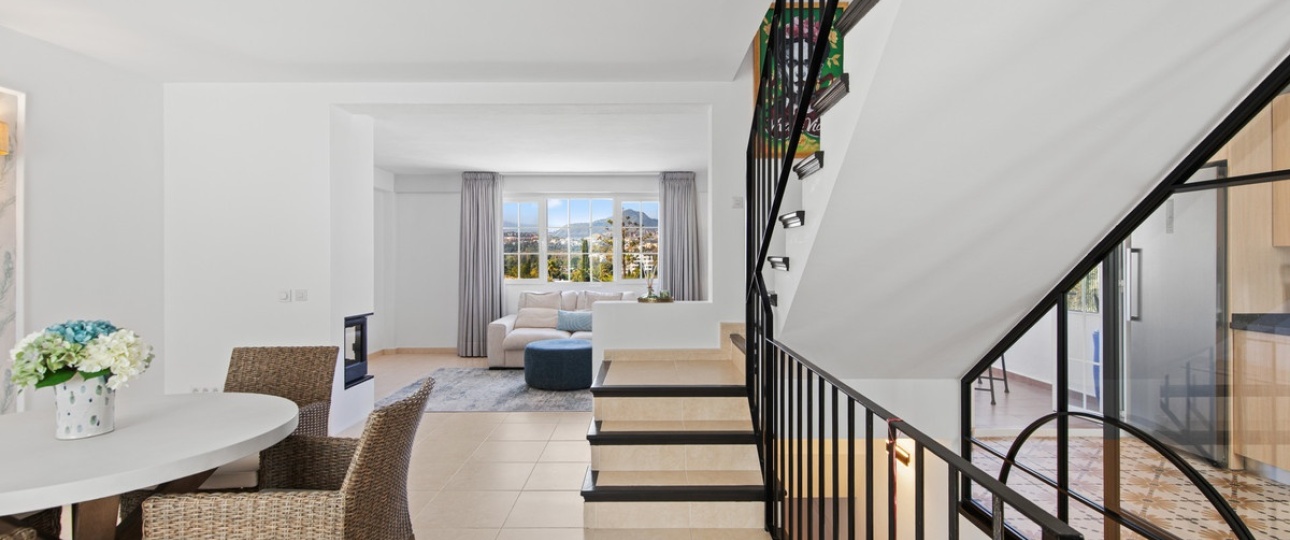 Resale - Town house - Marbella - Guadalmina Alta