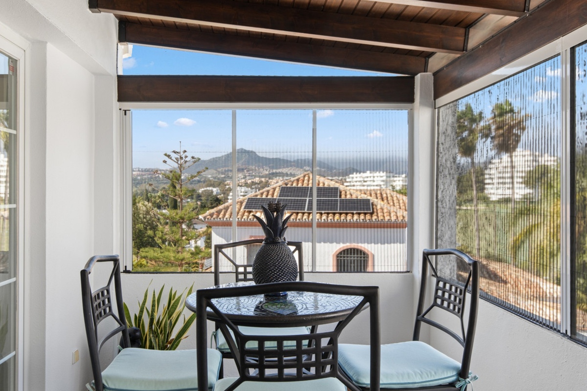 Resale - Town house - Marbella - Guadalmina Alta