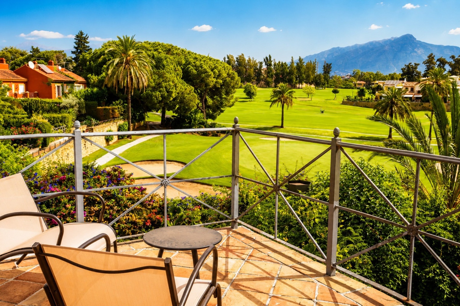 Resale - Town house - Marbella - Guadalmina Alta