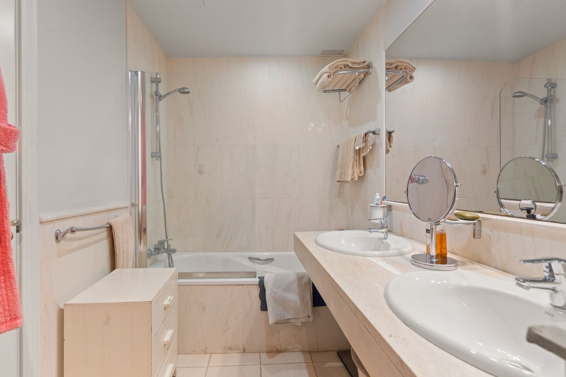 Resale - Town house - Marbella - Guadalmina Baja