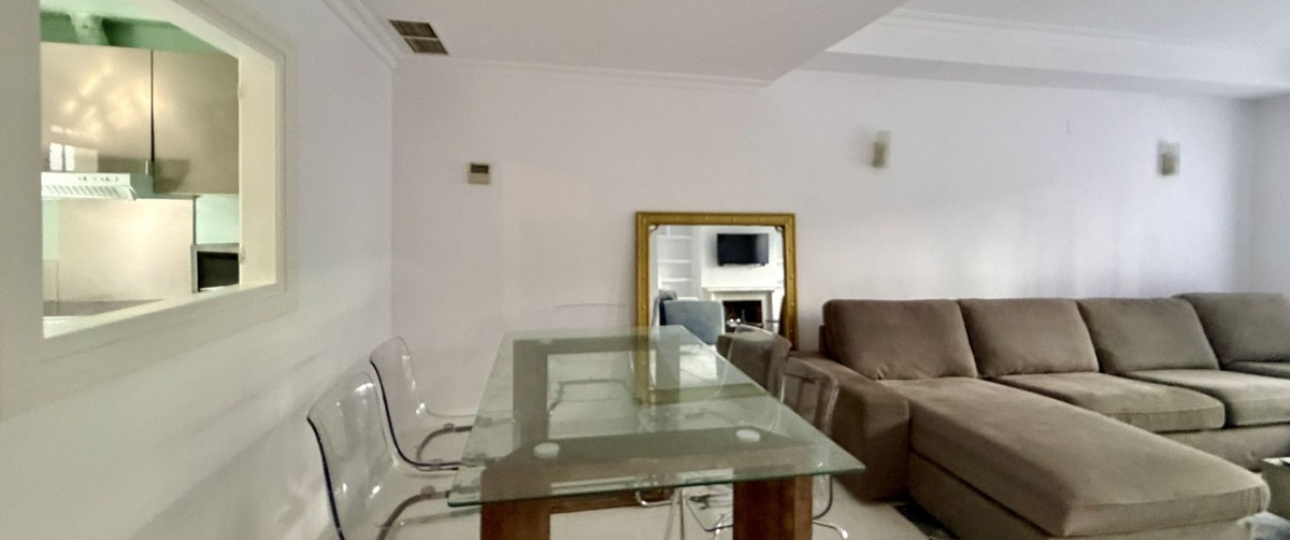 Resale - Town house - Marbella - Guadalmina Baja