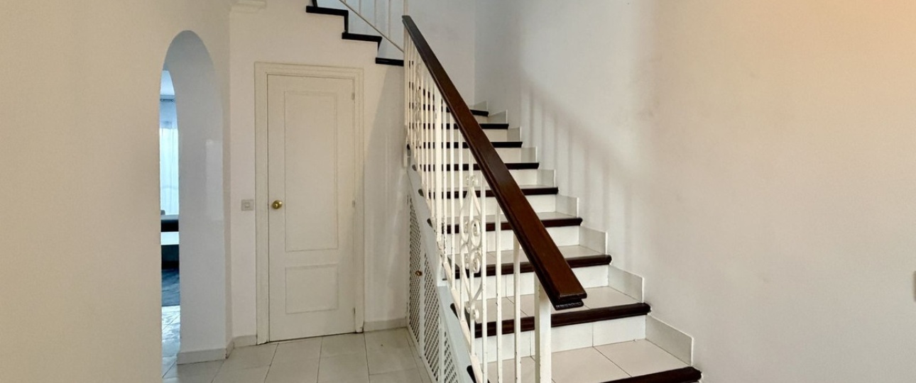 Resale - Town house - Marbella - Guadalmina Baja