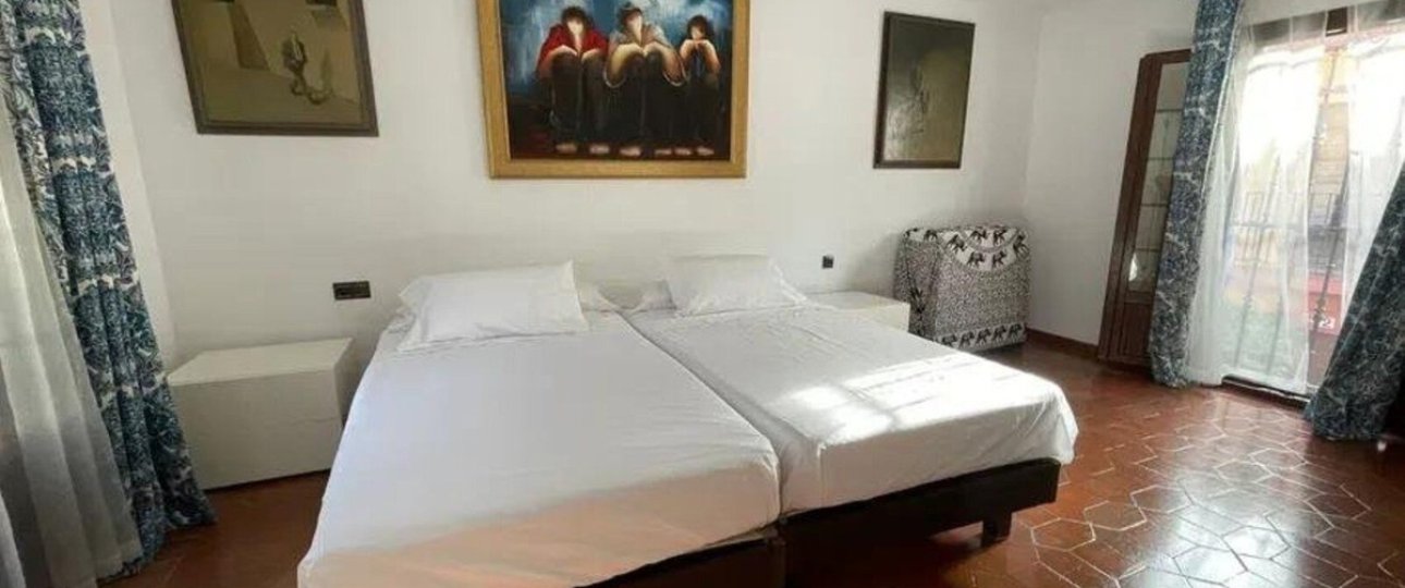 Resale - Town house - Marbella - Guadalmina Baja