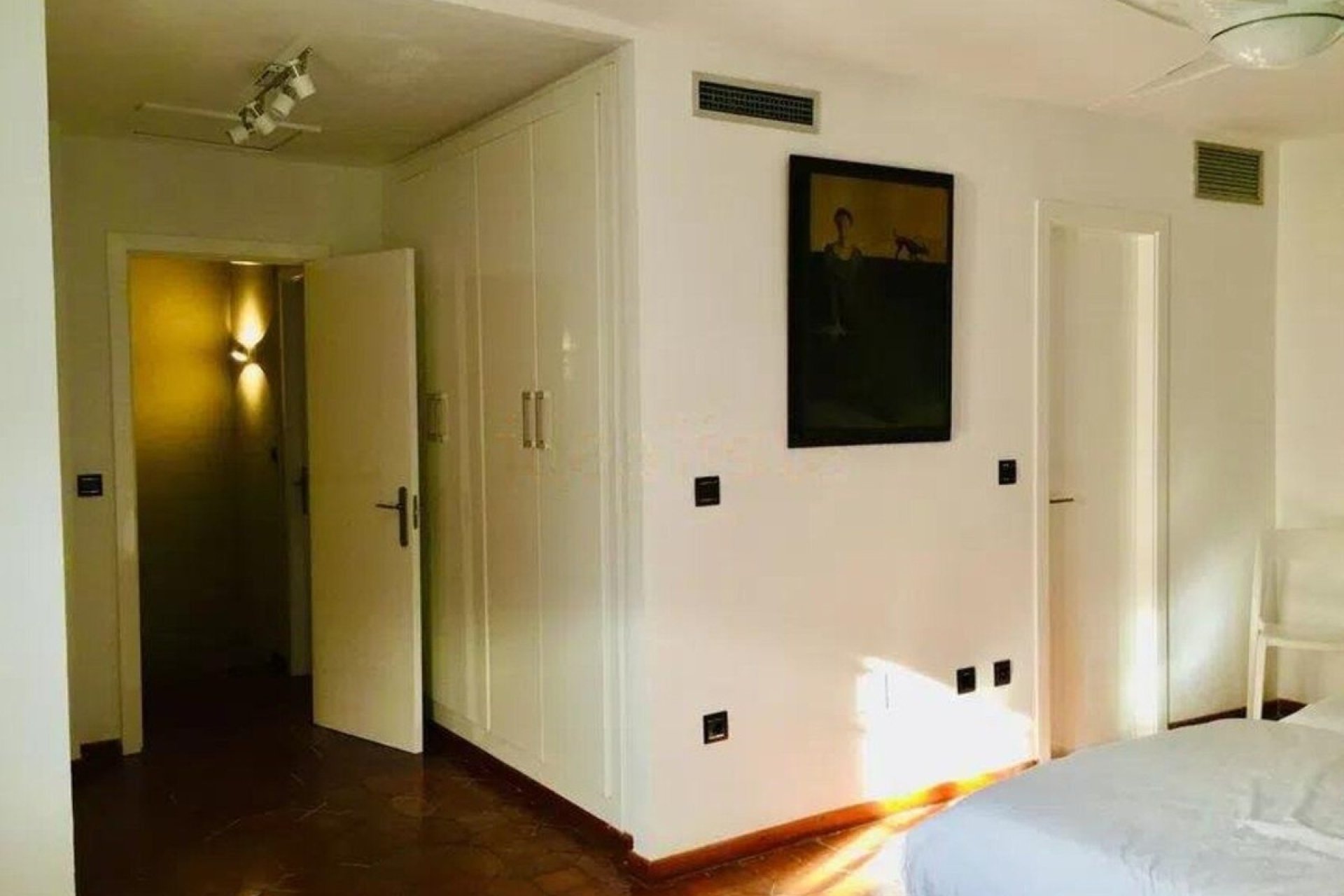 Resale - Town house - Marbella - Guadalmina Baja
