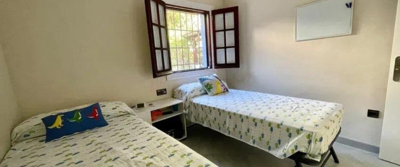 Resale - Town house - Marbella - Guadalmina Baja