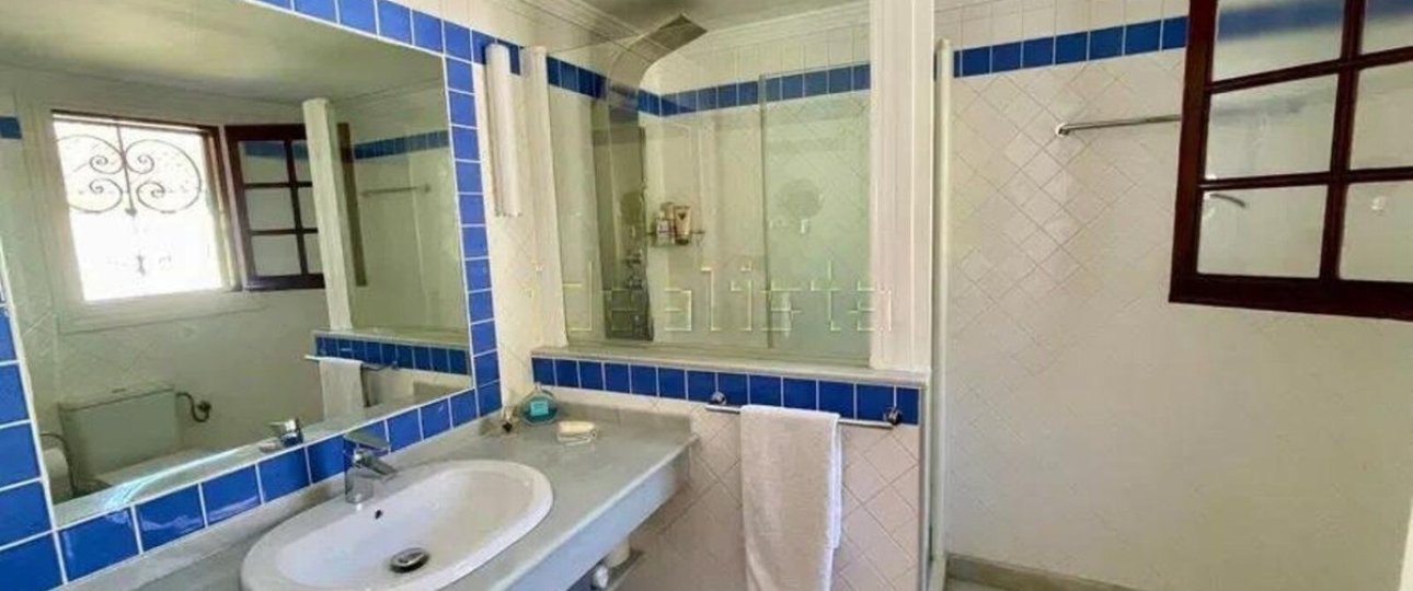Resale - Town house - Marbella - Guadalmina Baja