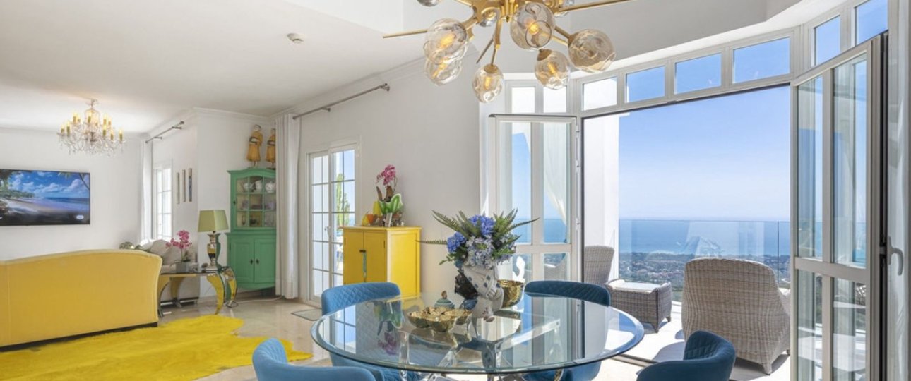 Resale - Town house - Marbella - La Mairena