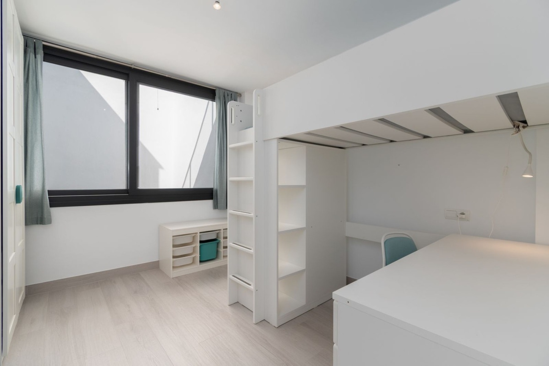Resale - Town house - Marbella - La Mairena