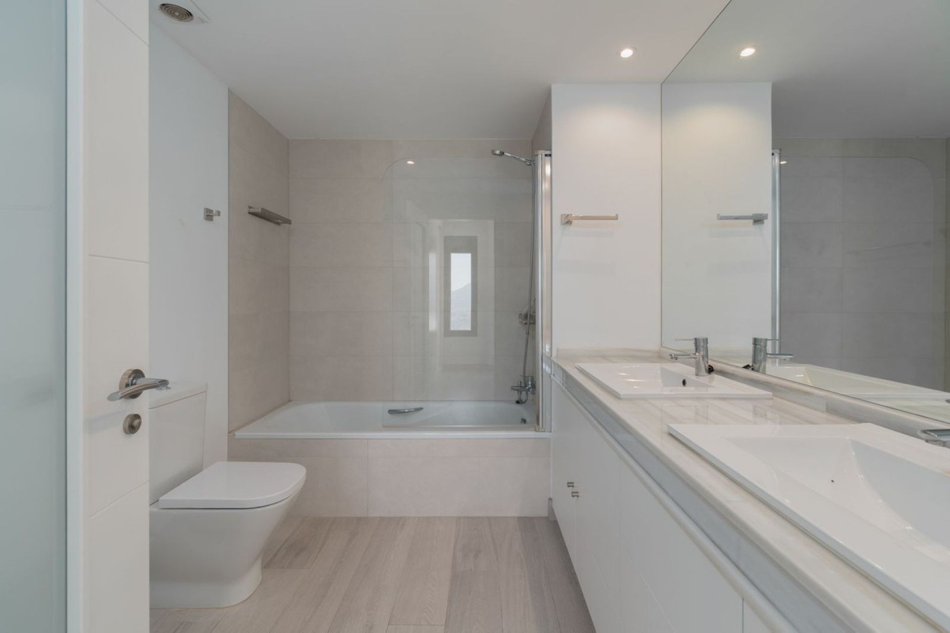 Resale - Town house - Marbella - La Mairena