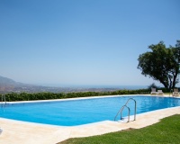 Resale - Town house - Marbella - La Mairena