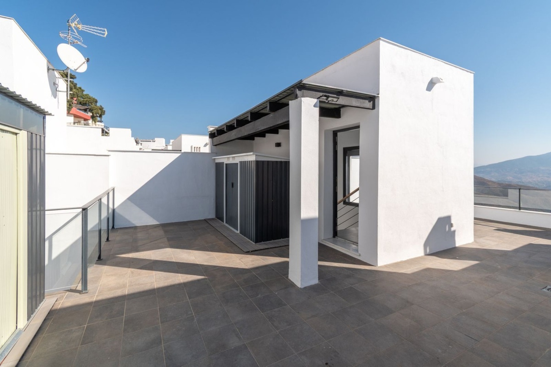 Resale - Town house - Marbella - La Mairena