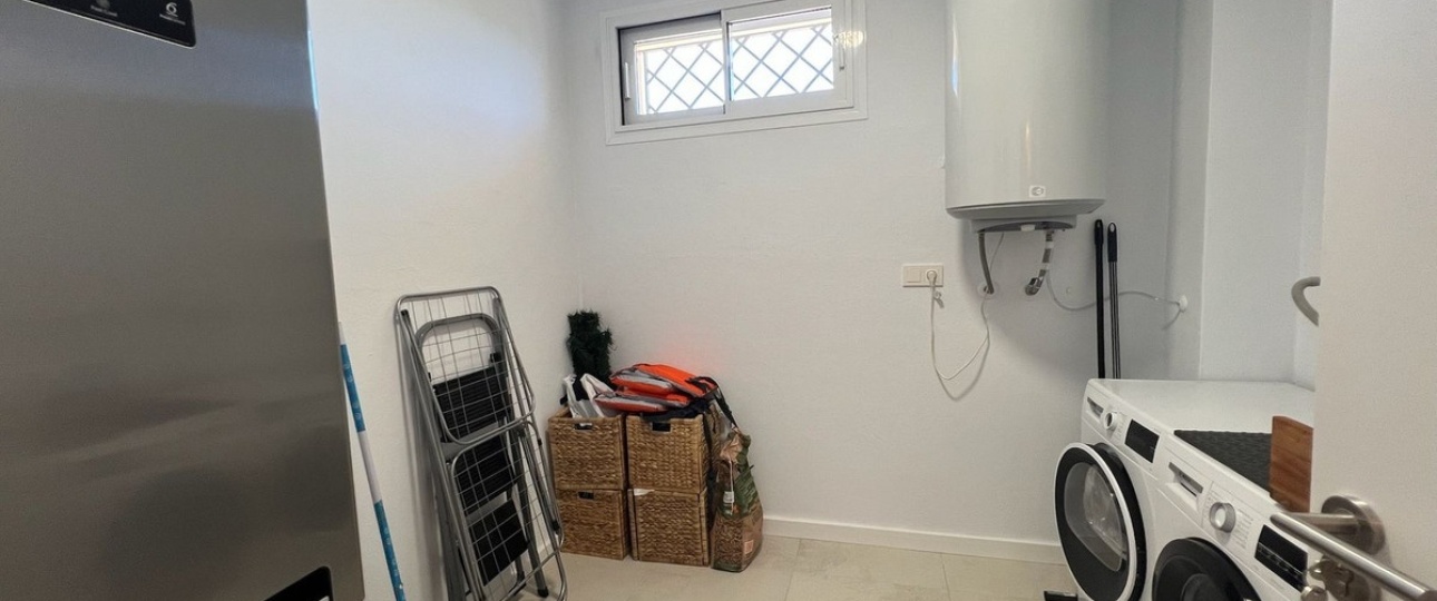 Resale - Town house - Marbella - La Mairena