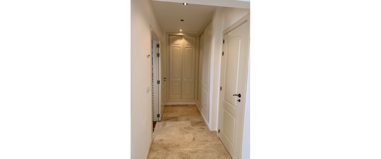 Resale - Town house - Marbella - La Mairena