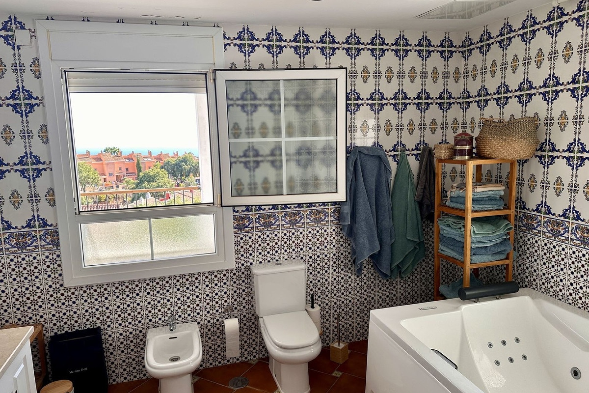 Resale - Town house - Marbella - La Mairena