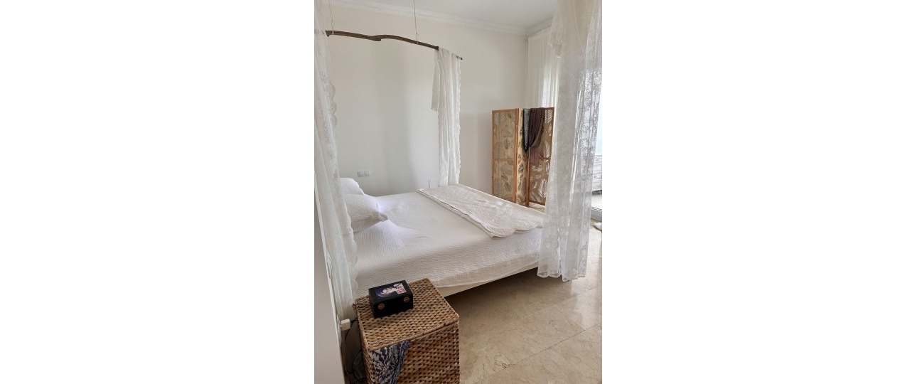 Resale - Town house - Marbella - La Mairena