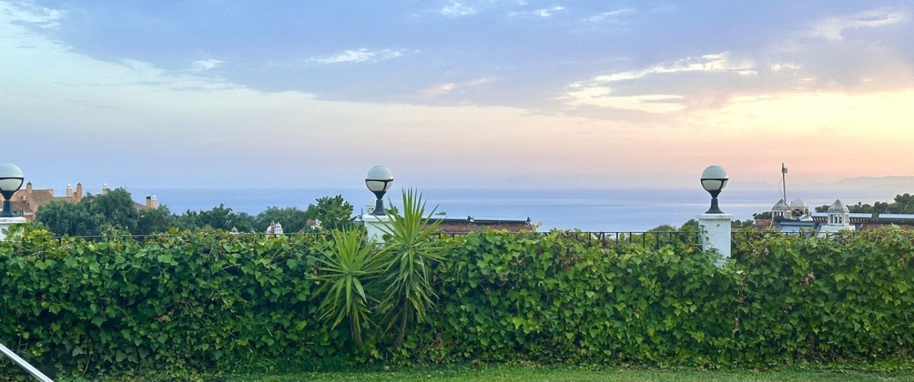 Resale - Town house - Marbella - La Mairena
