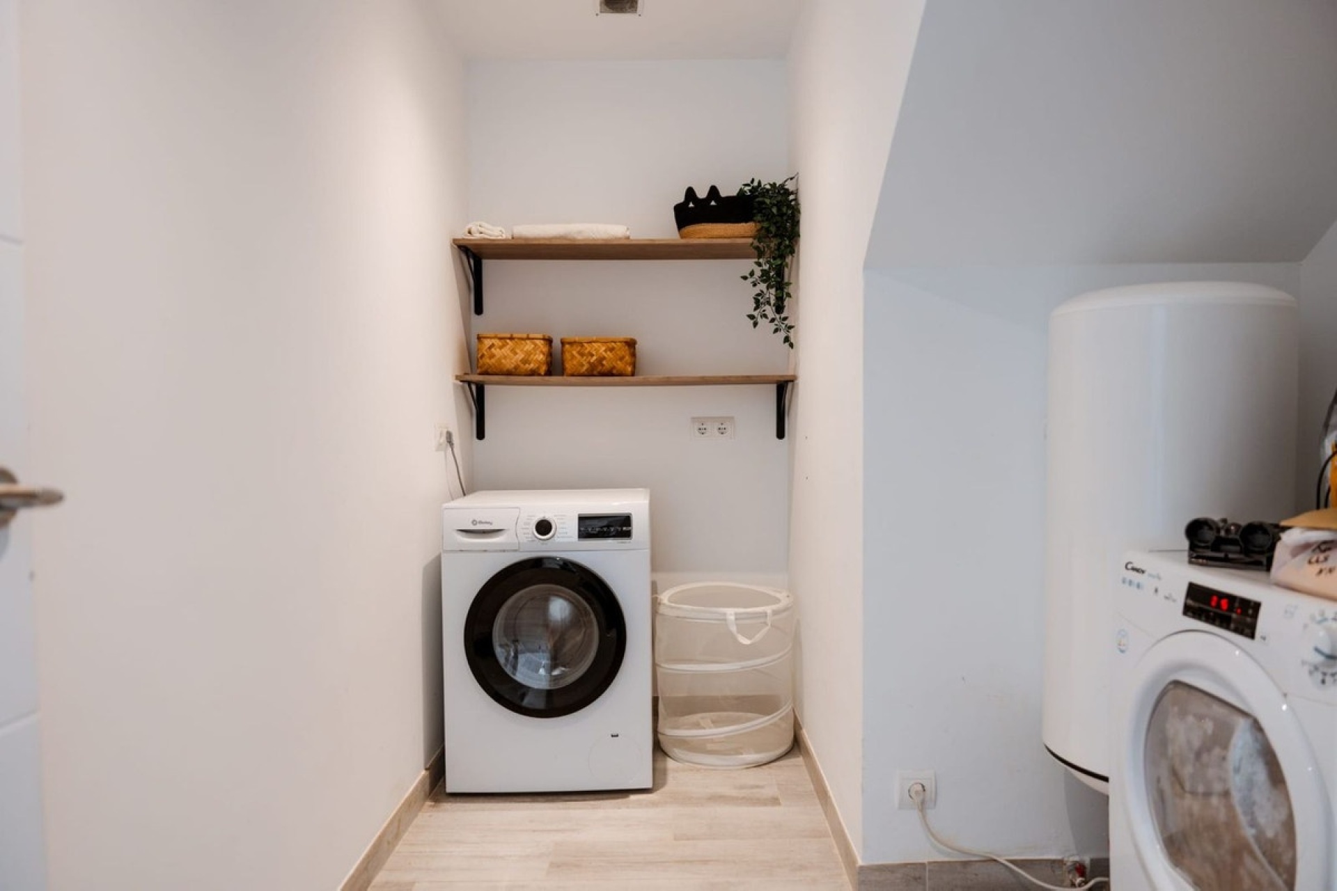Resale - Town house - Marbella - La Mairena