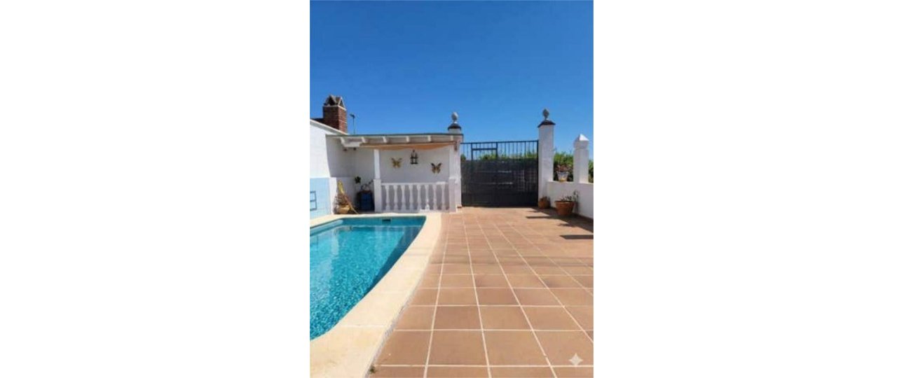 Resale - Town house - Marbella - Las Brisas