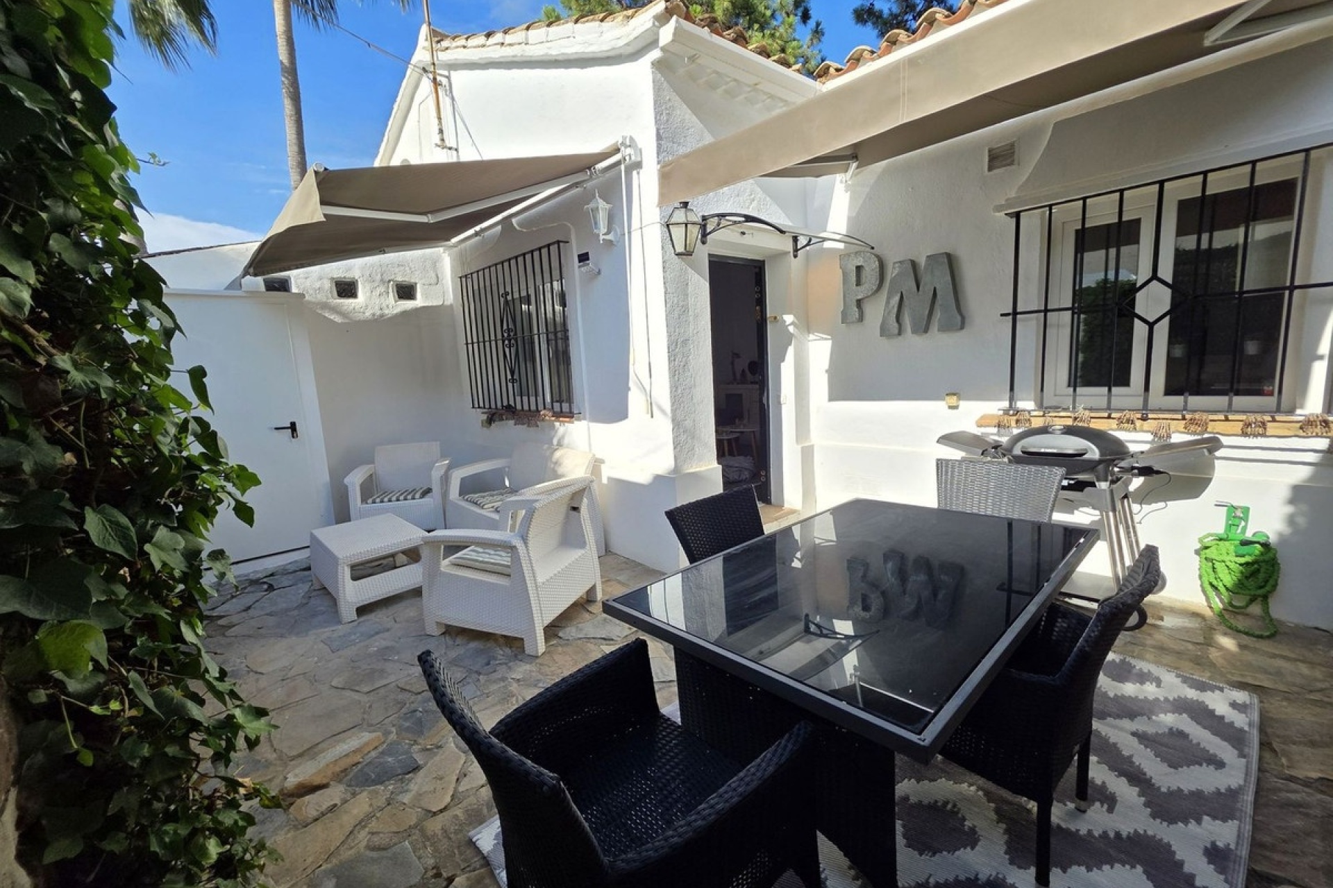 Resale - Town house - Marbella - Las Chapas