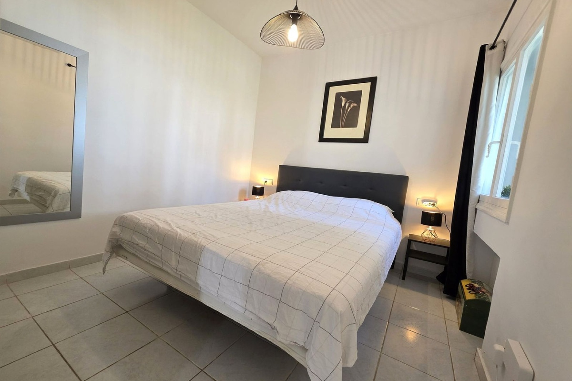 Resale - Town house - Marbella - Las Chapas