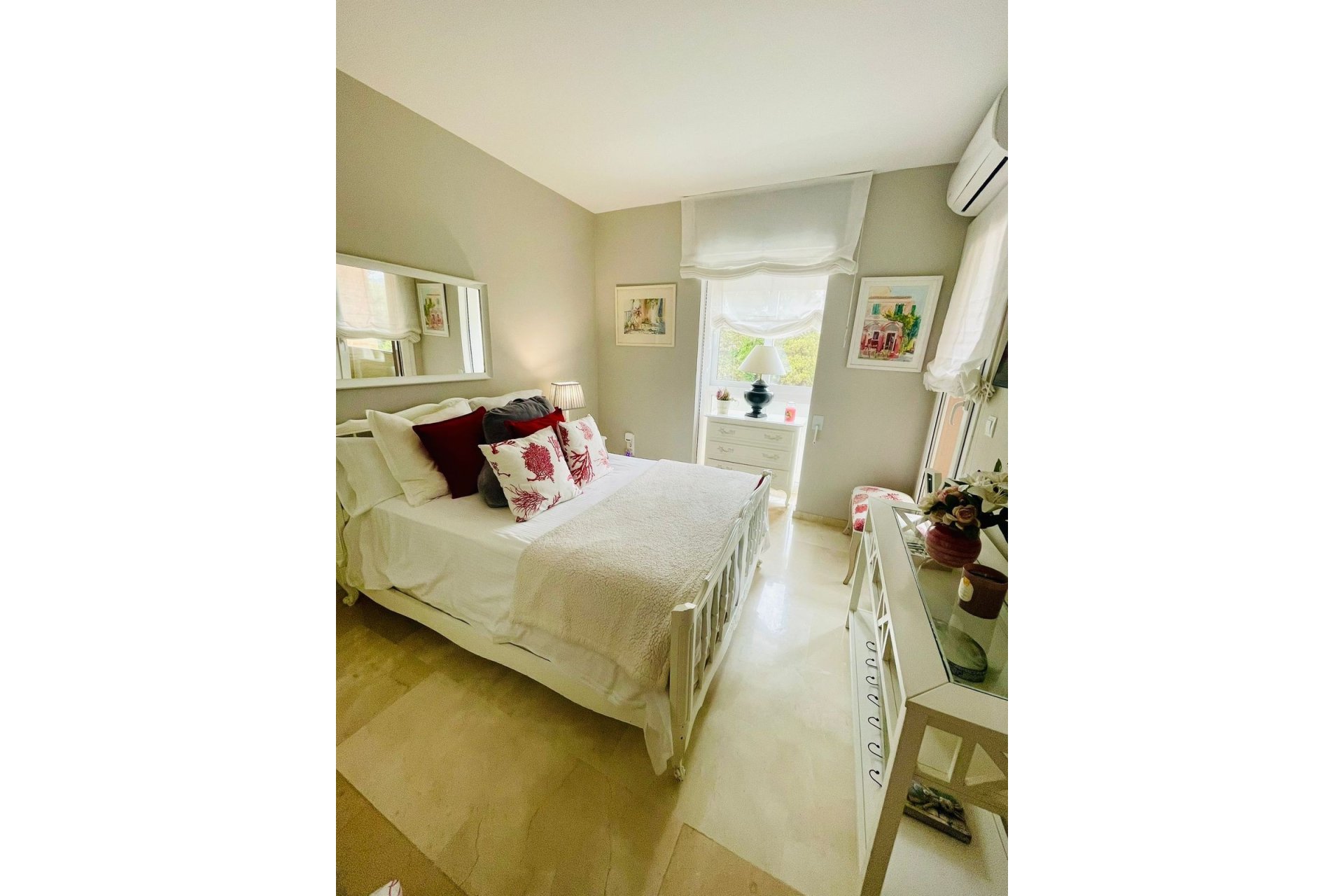 Resale - Town house - Marbella - Los Monteros