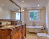 Resale - Town house - Marbella - Marbella Centro