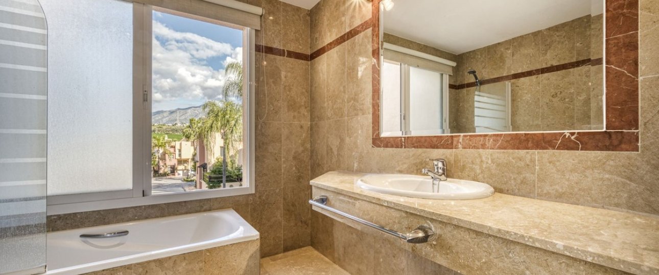 Resale - Town house - Marbella - Marbella Centro