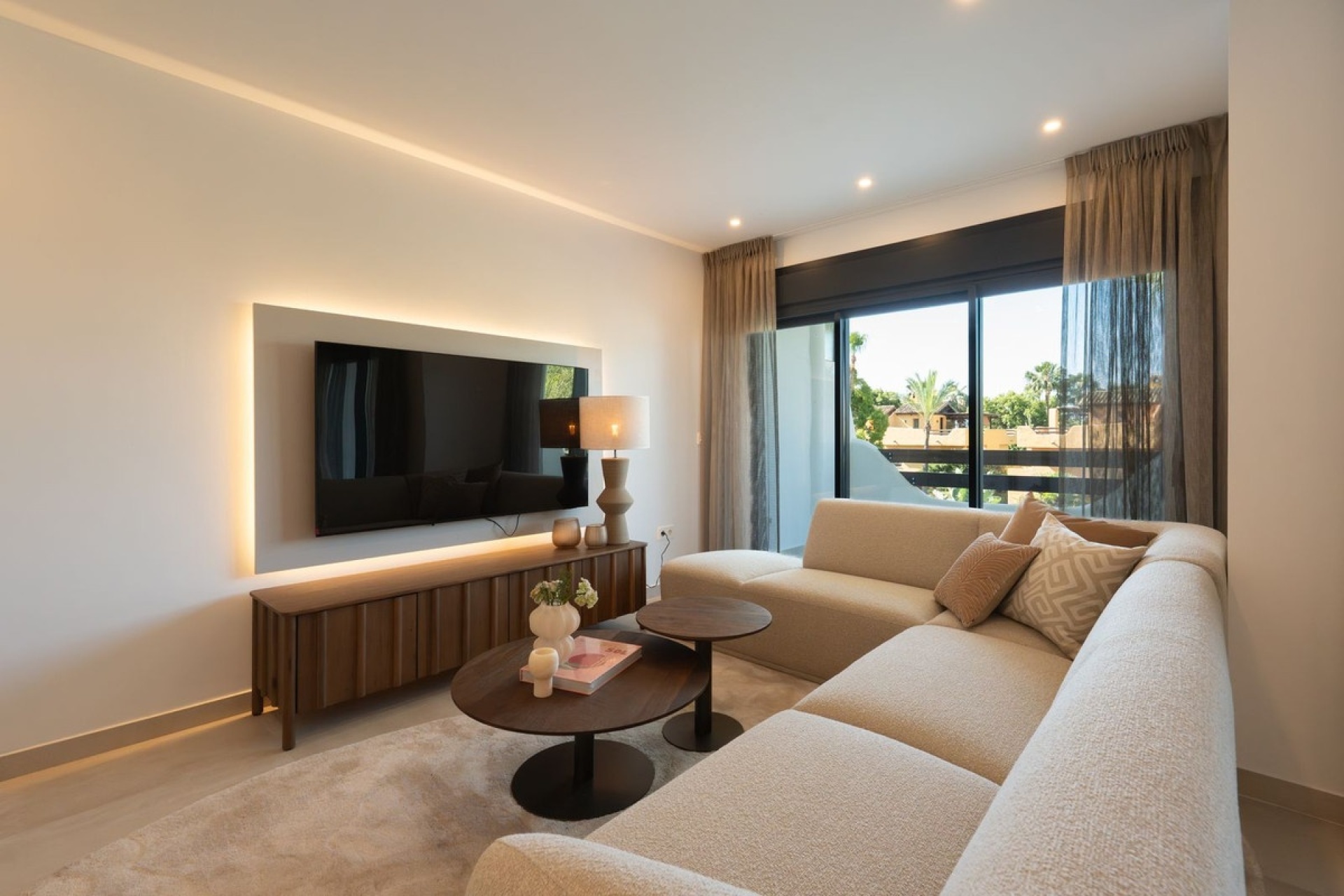 Resale - Town house - Marbella - Nagüeles