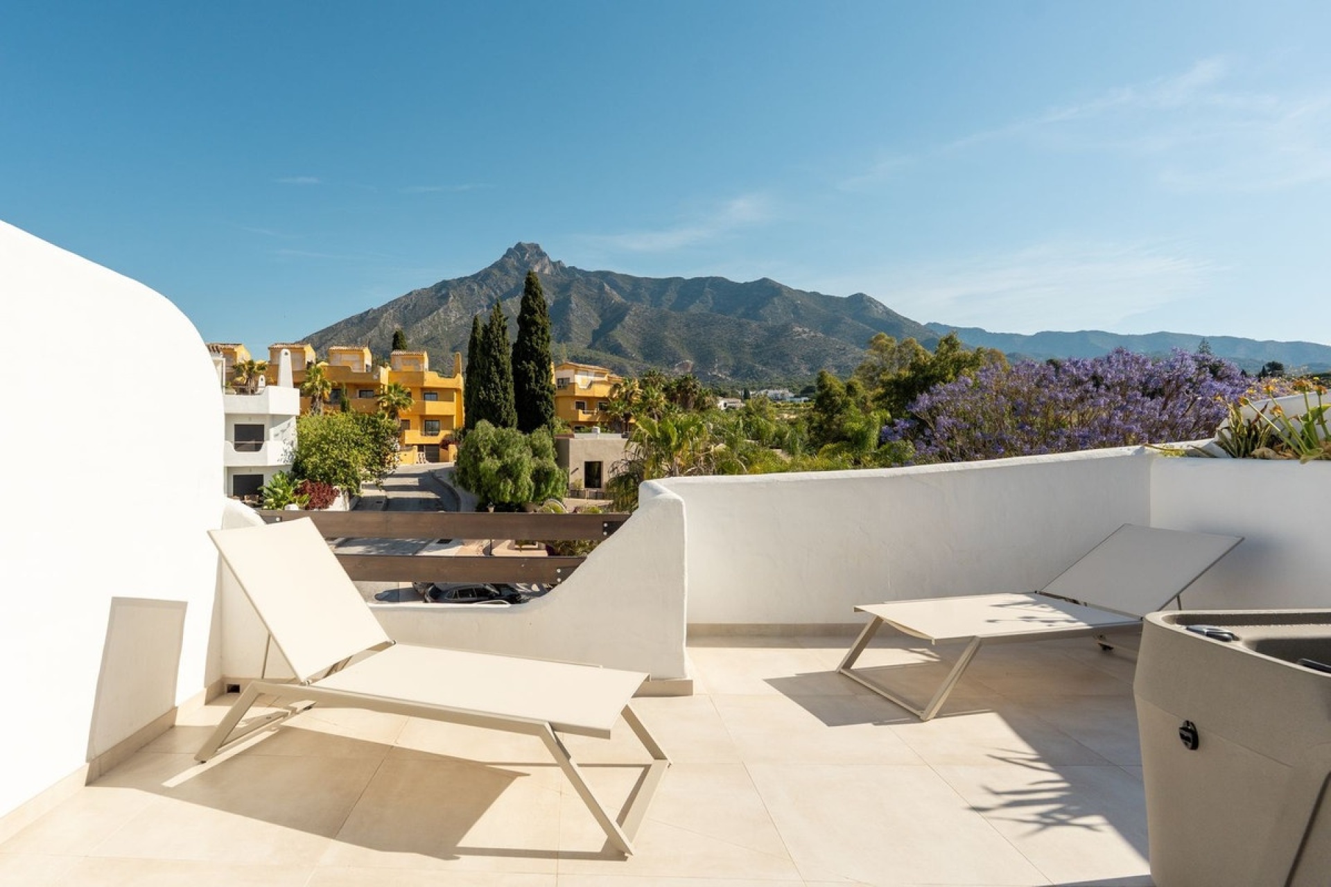 Resale - Town house - Marbella - Nagüeles