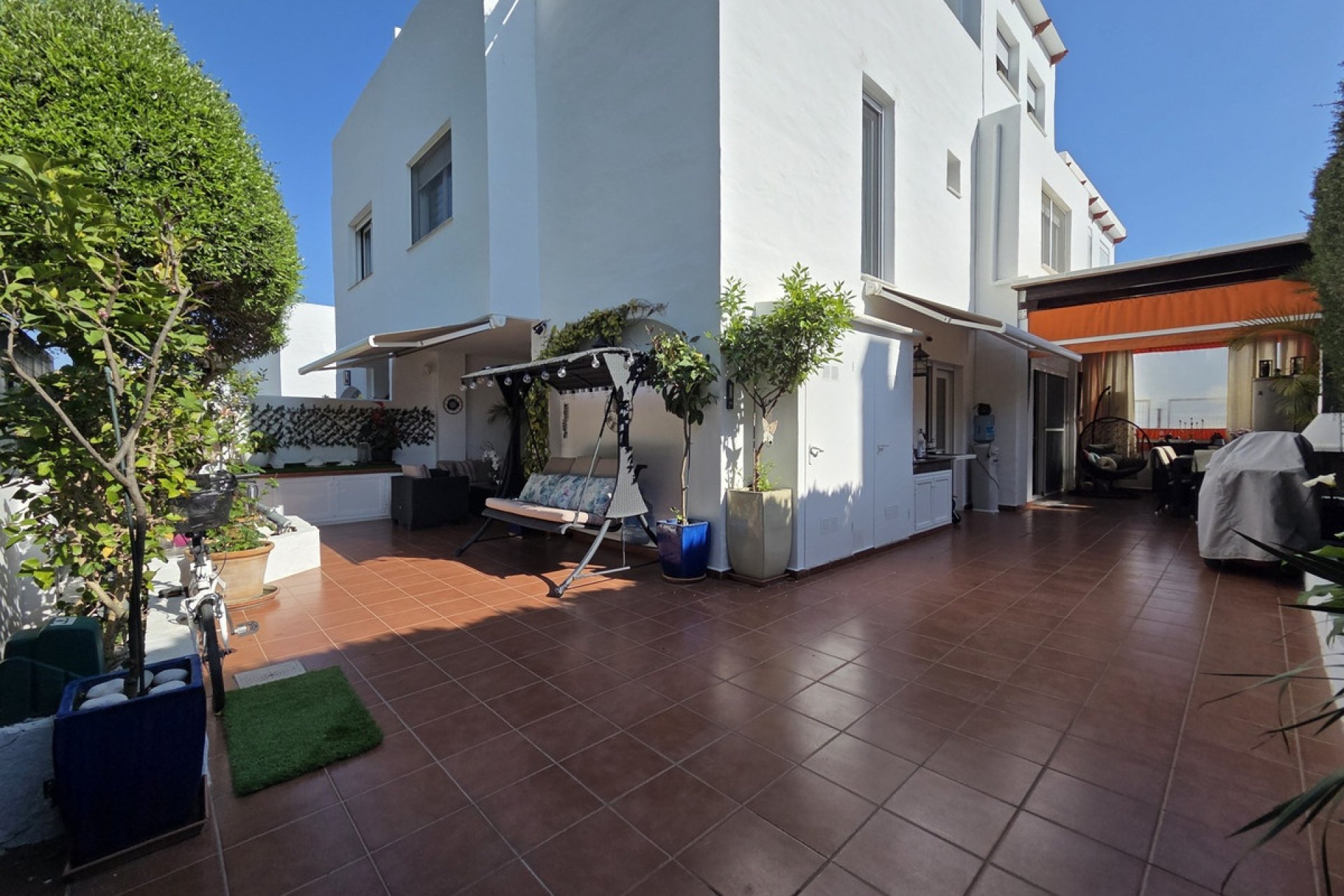 Resale - Town house - Marbella - Nagüeles