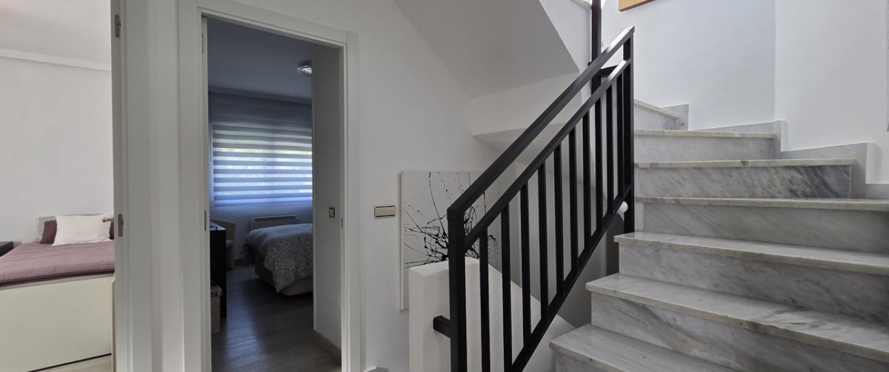 Resale - Town house - Marbella - Nagüeles