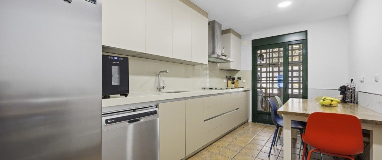 Resale - Town house - Marbella - Nagüeles