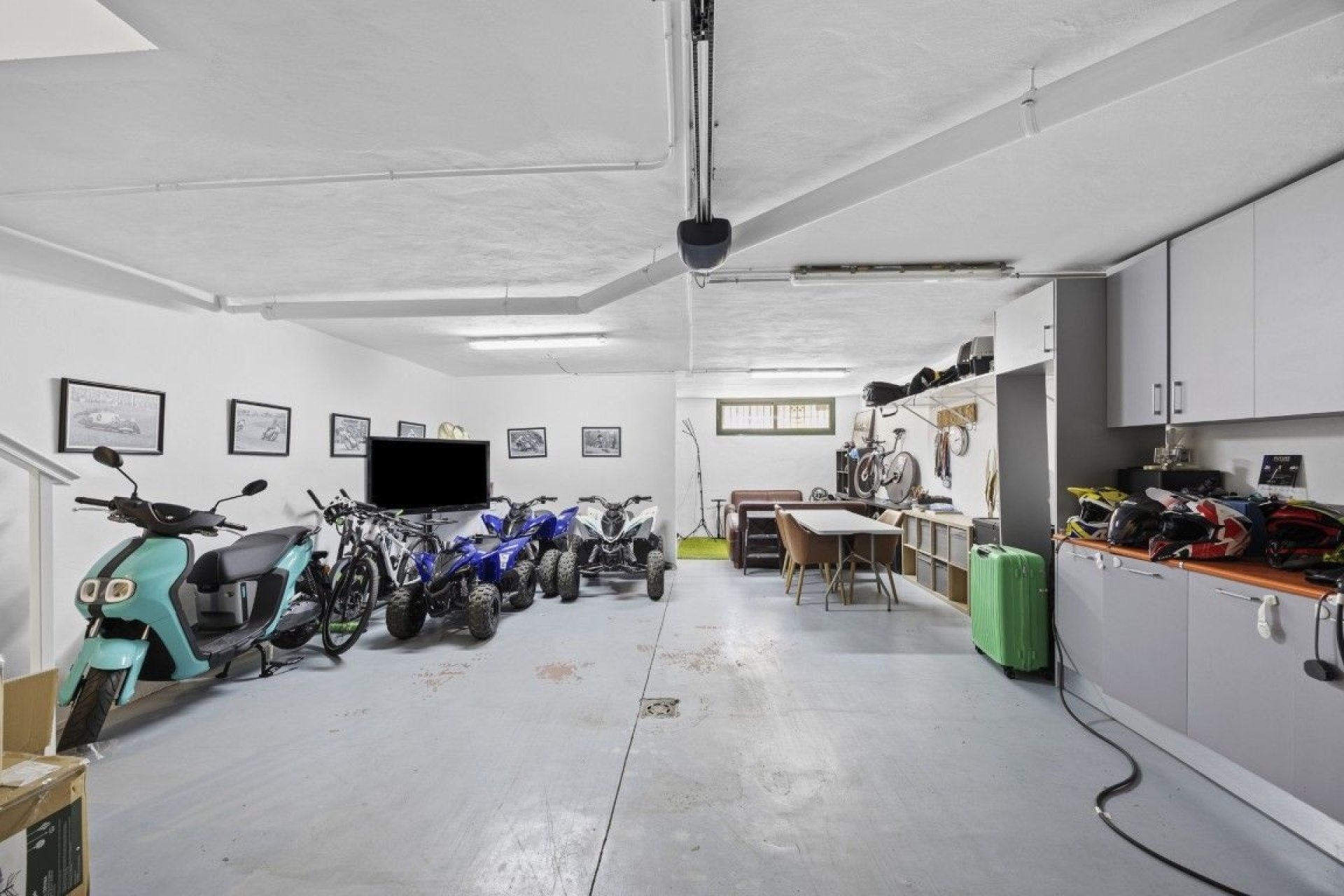 Resale - Town house - Marbella - Nagüeles