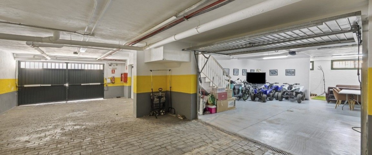 Resale - Town house - Marbella - Nagüeles