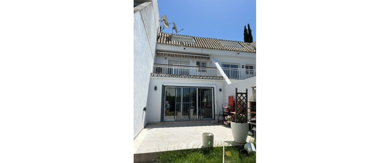 Resale - Town house - Marbella - Nagüeles