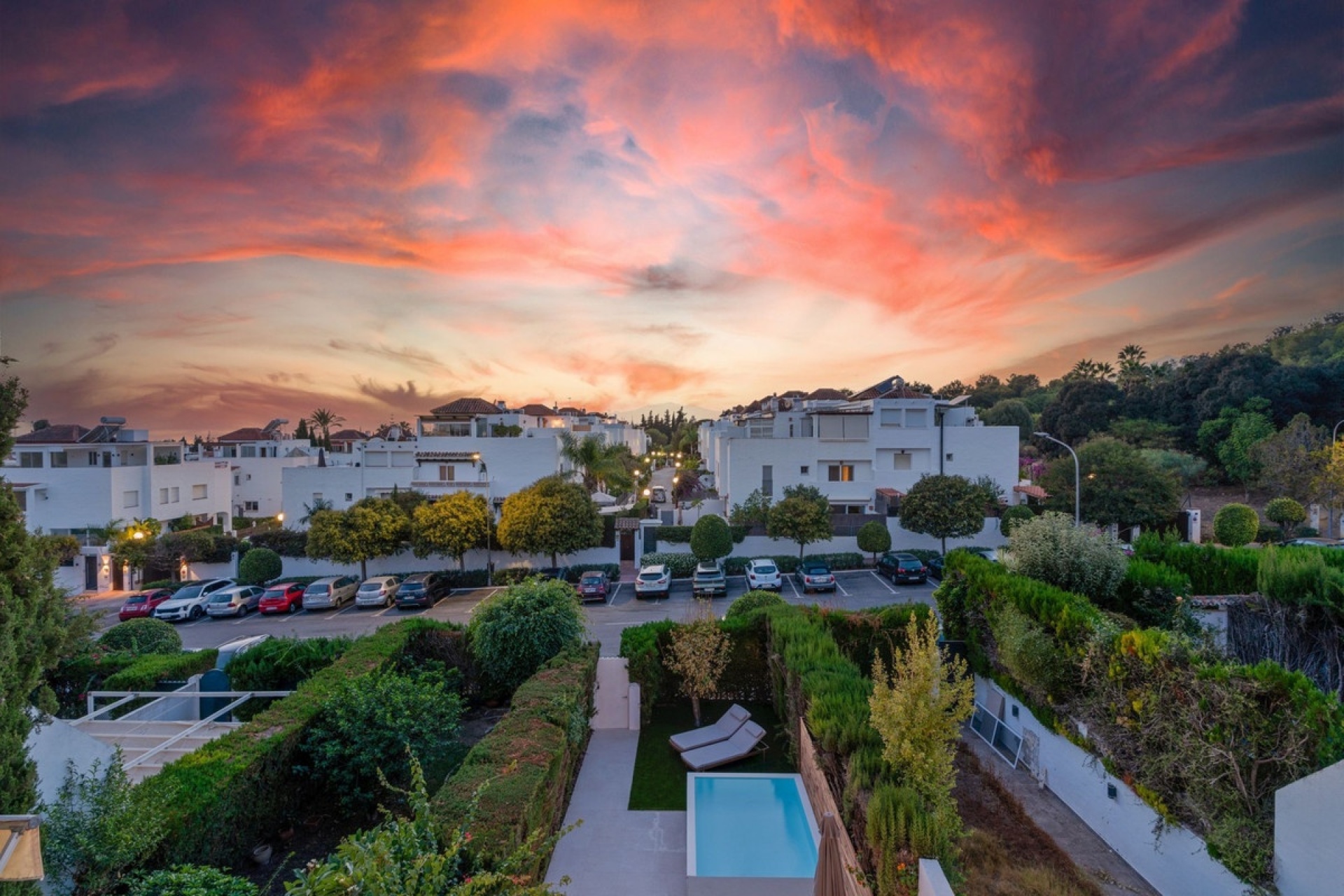 Resale - Town house - Marbella - Nagüeles