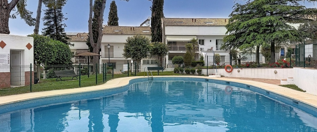 Resale - Town house - Marbella - Nagüeles