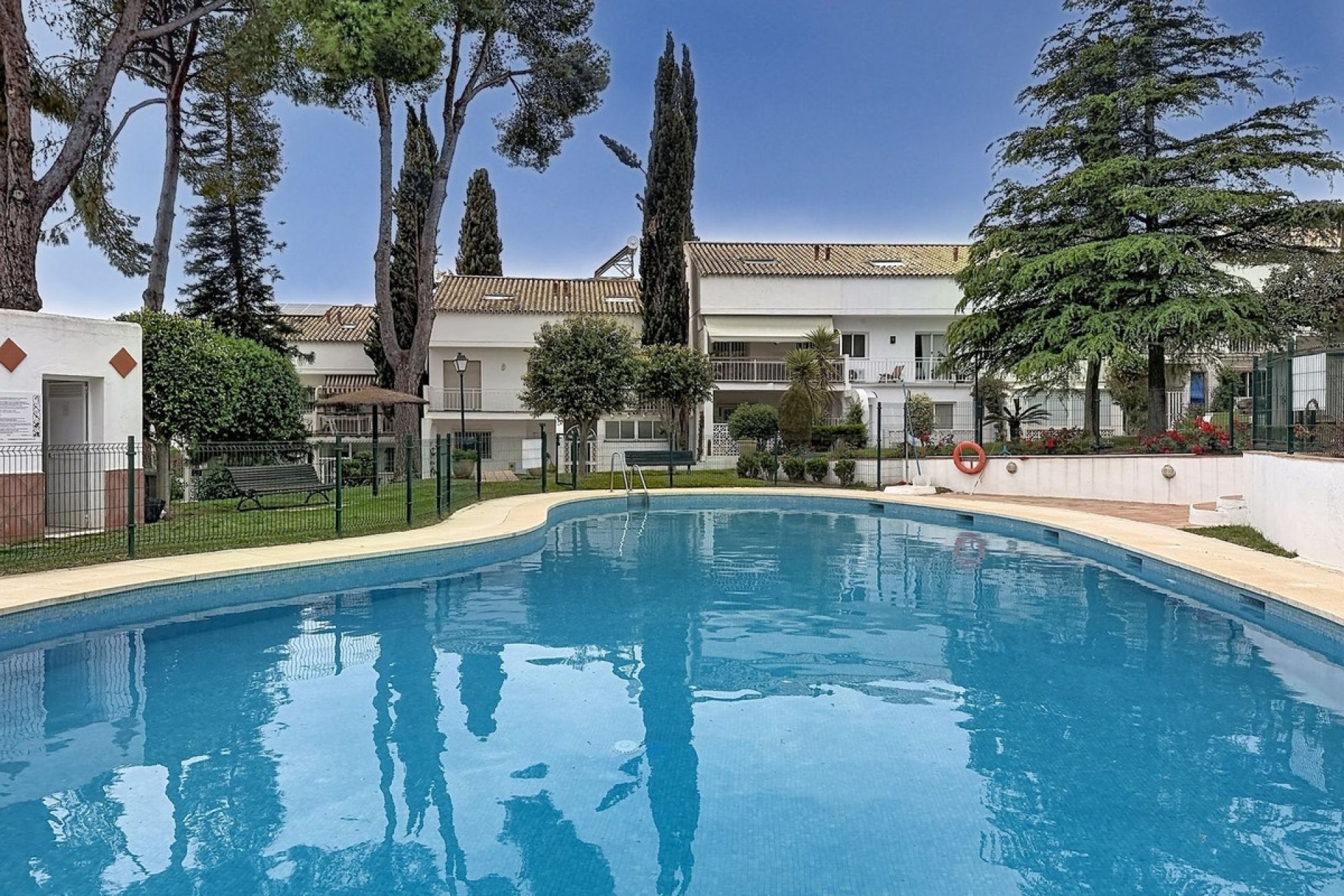 Resale - Town house - Marbella - Nagüeles