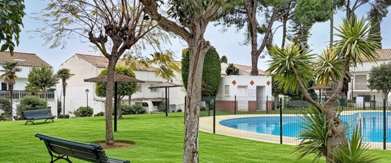 Resale - Town house - Marbella - Nagüeles