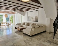Resale - Town house - Marbella - Nagüeles