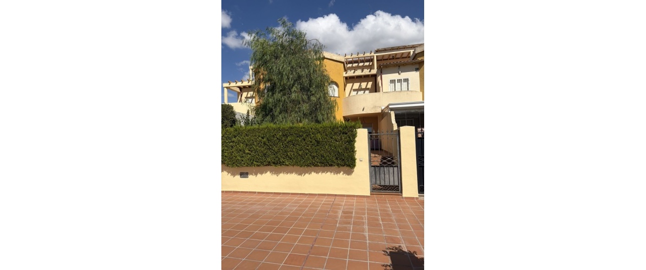 Resale - Town house - Marbella - Nagüeles