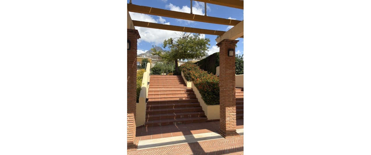 Resale - Town house - Marbella - Nagüeles