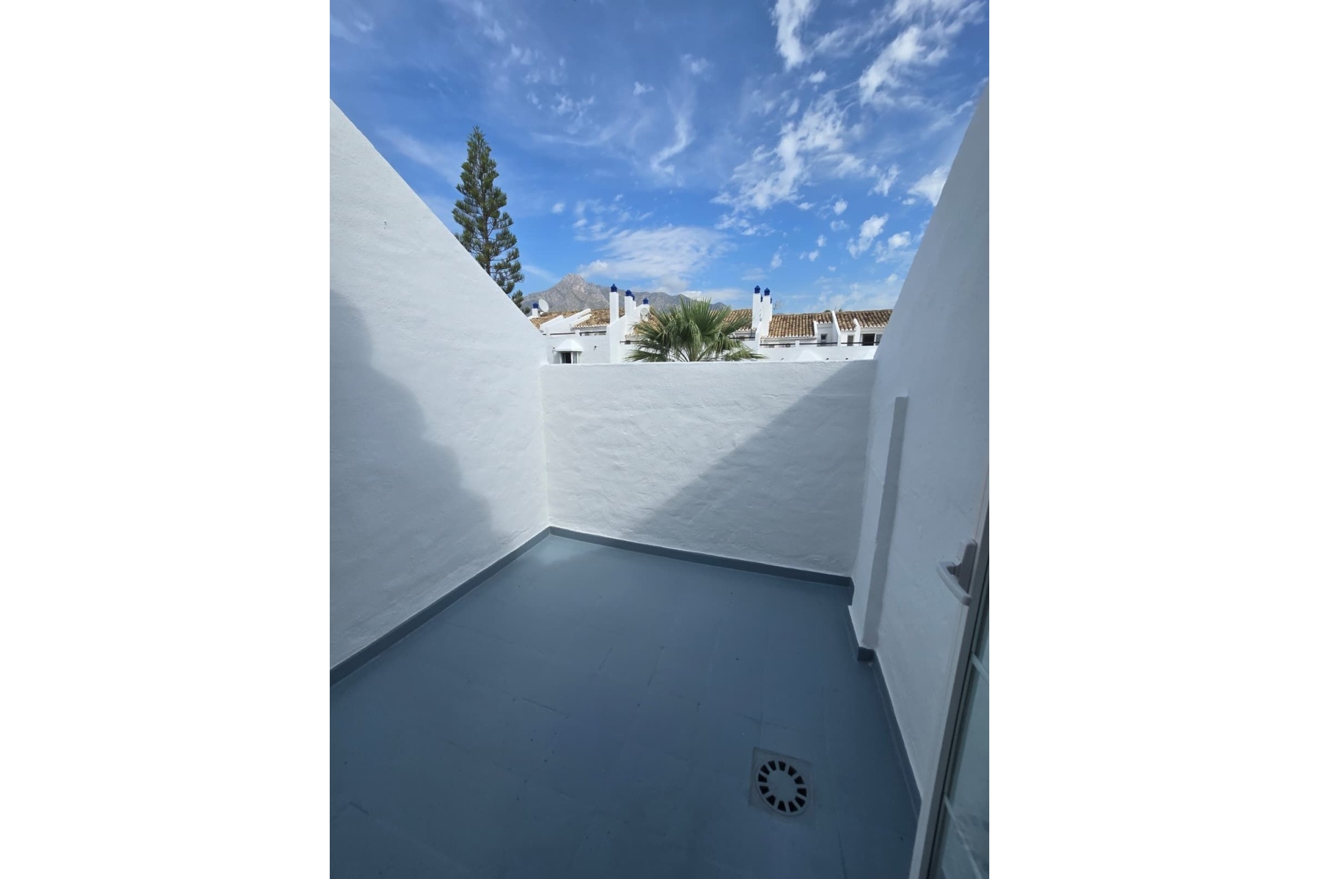 Resale - Town house - Marbella - Nagüeles